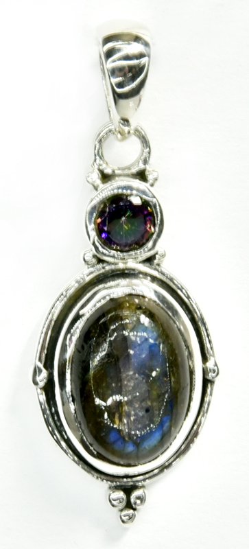 Labradorite pendant (image for) Labradorite pendant